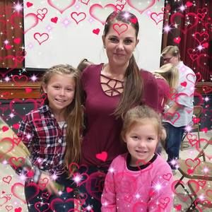 Meet your Posher, Lori